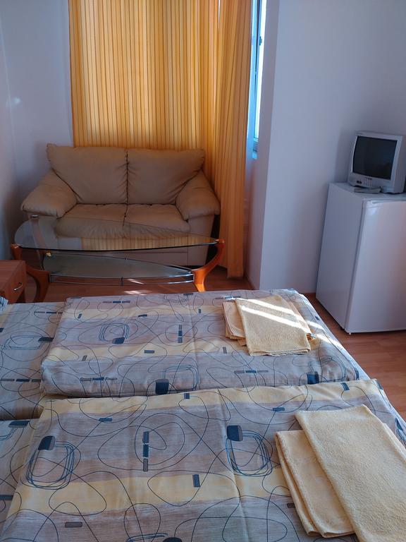 Guest House Vasilevi Nesebar Exteriör bild