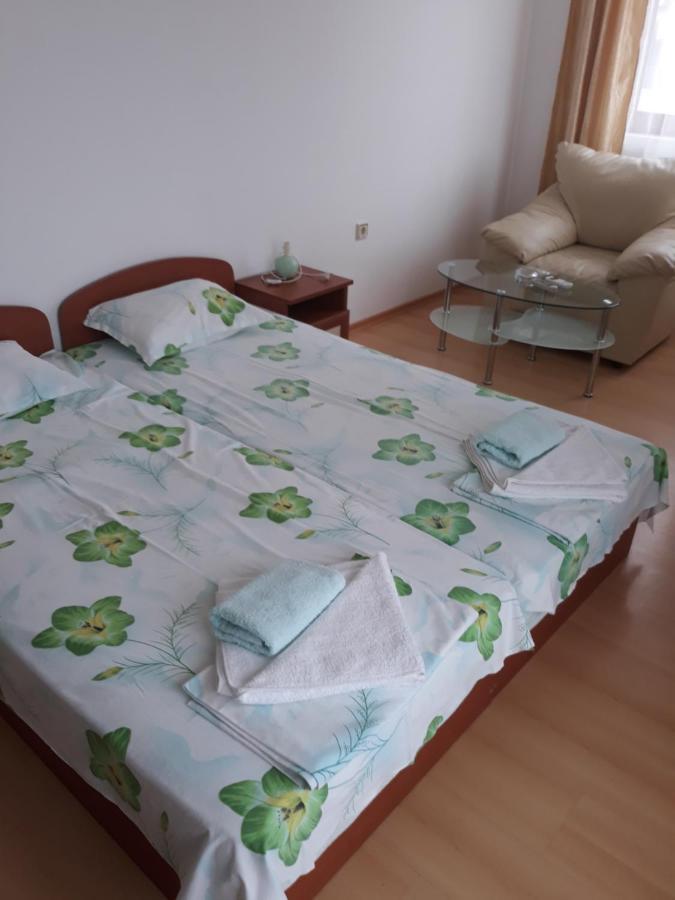 Guest House Vasilevi Nesebar Exteriör bild